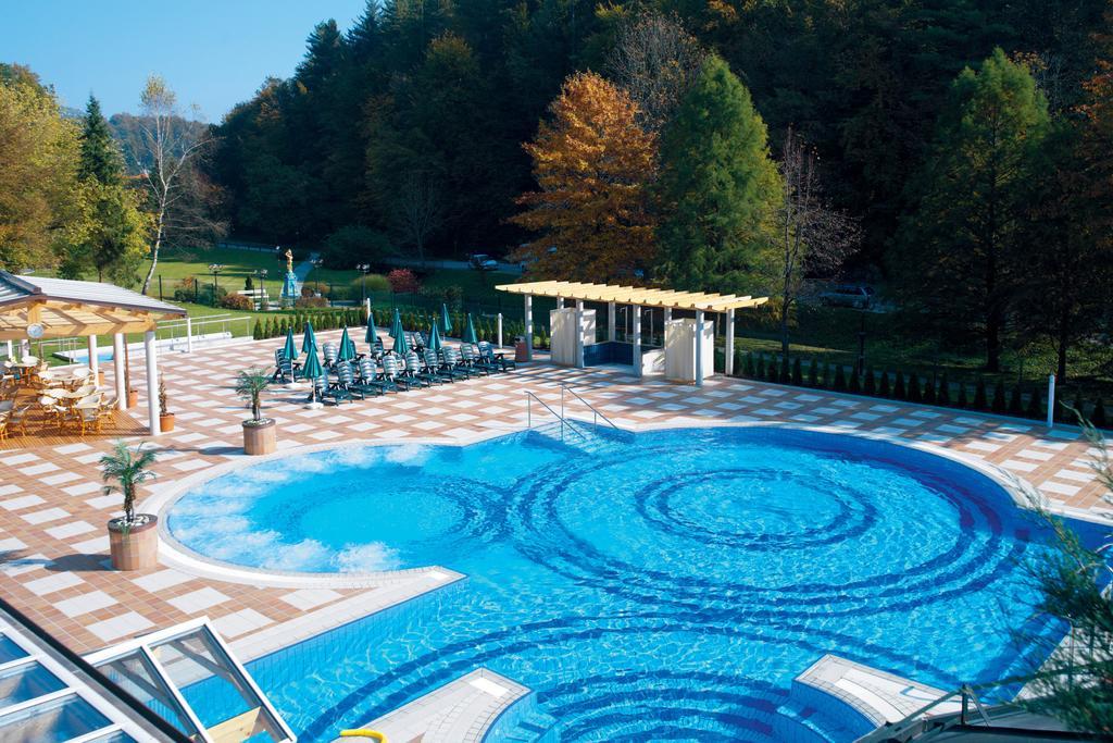 Hotel Smarjeta - Terme Krka Smarjeske Toplice Buitenkant foto