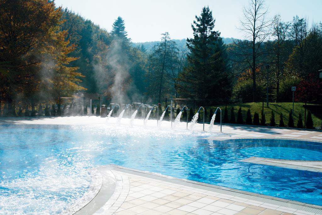Hotel Smarjeta - Terme Krka Smarjeske Toplice Buitenkant foto